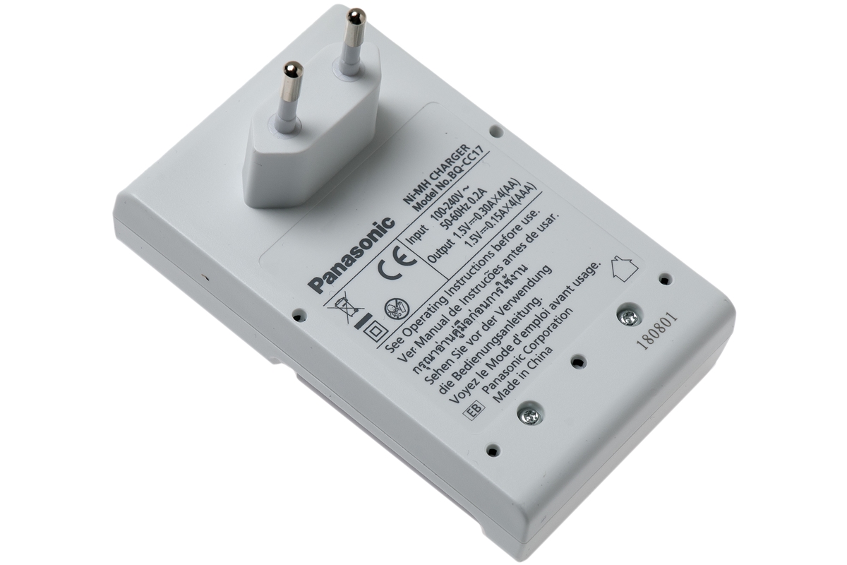 Panasonic Eneloop BQ CC17 Schnelllader + 4x NiMh AA 1900mAh Panasonic Eneloop BQ CC17 Schnelllader + 4x NiMh AA 1900mAh