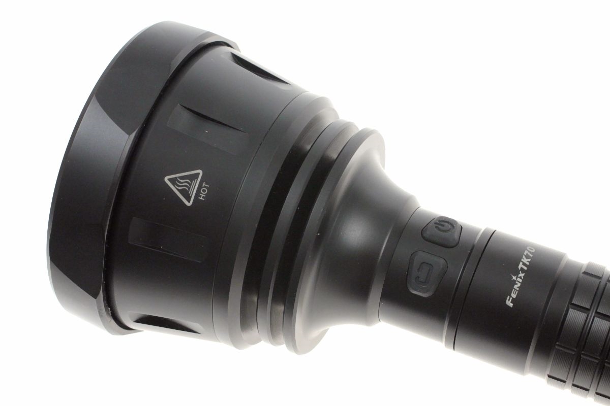 Fenix TK70 XM L Taschenlampe MIT LADEGERÄT UND AKKUS Fenix TK70 XM L Taschenlampe MIT LADEGERÄT UND AKKUS