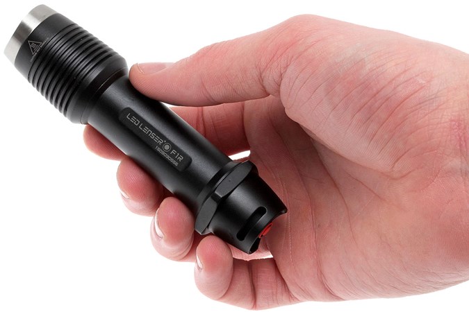 Ledlenser F1R LED Taschenlampe mit Ladegerät (USB Anschluss Ledlenser F1R LED Taschenlampe mit Ladegerät (USB Anschluss