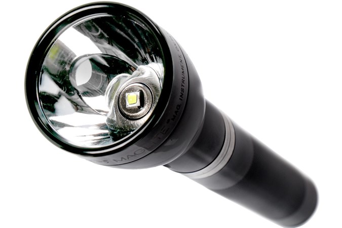 Maglite ML150LR rechargeable LED flashlight | Advantageously shopping ...