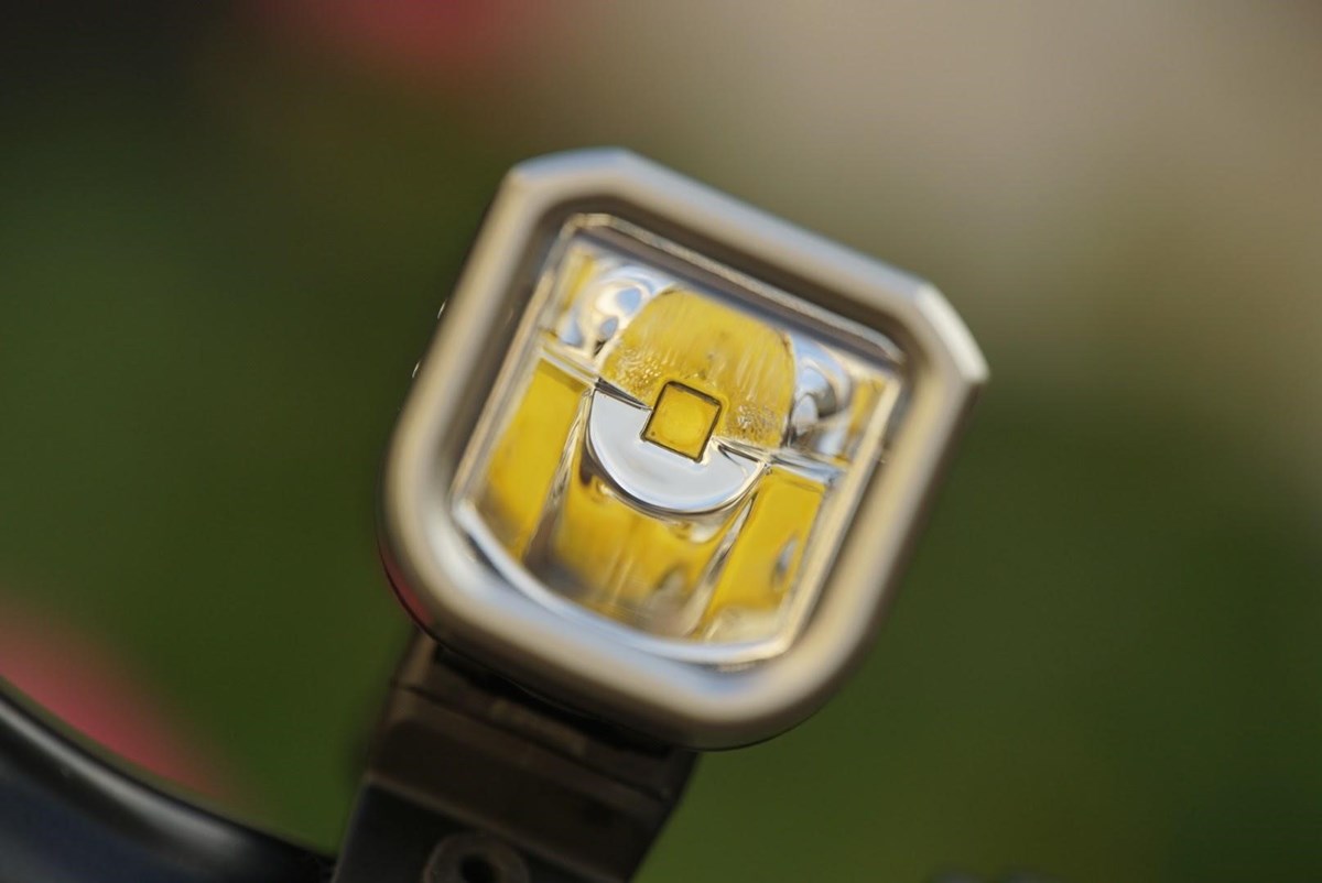 Fenix BC25R
