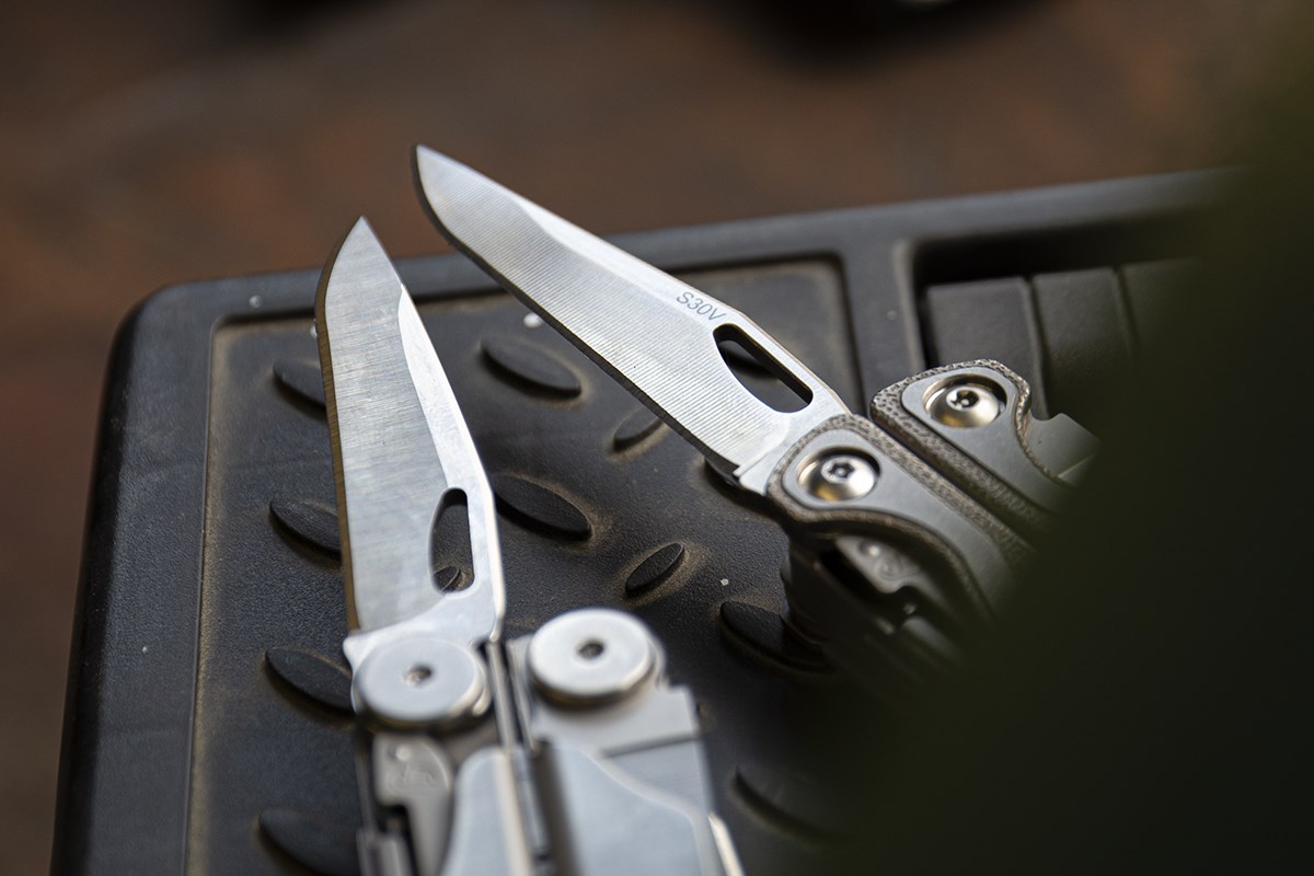 Leatherman Charge Plus Tti Vs Wave Plus Compared By Knivesandtools