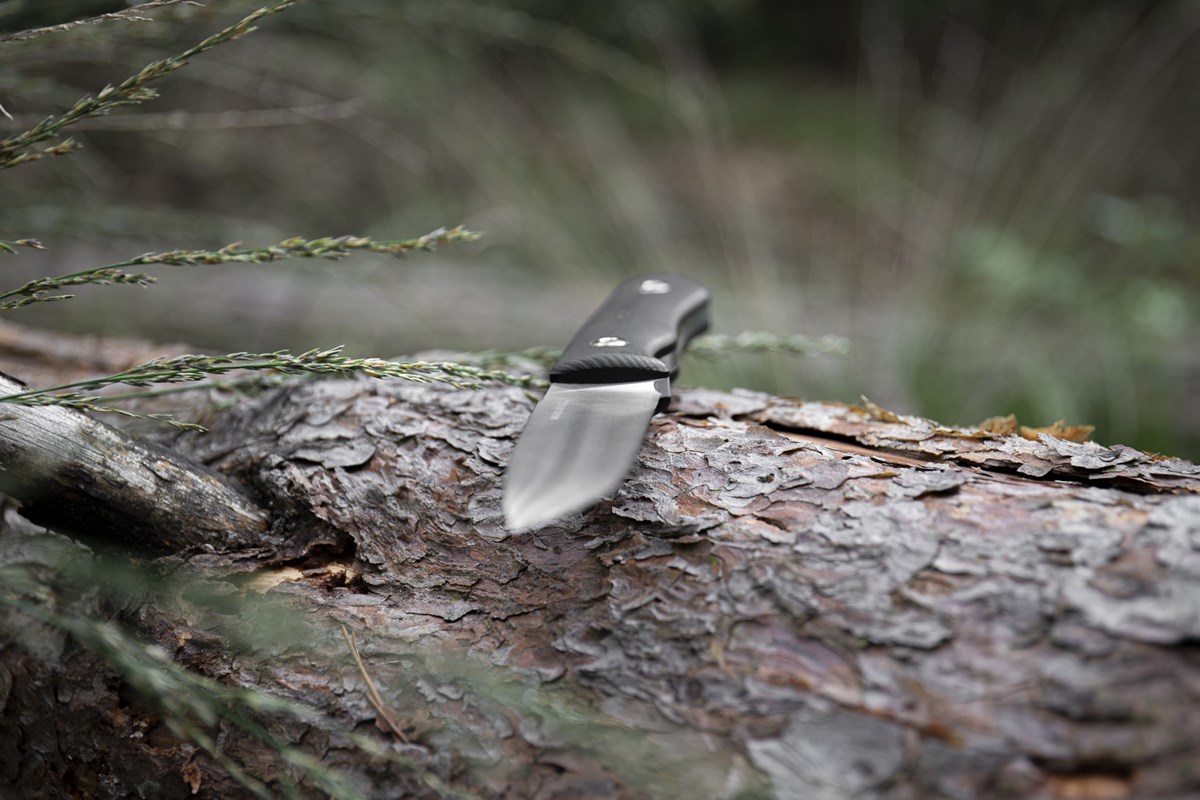 Spotlight Real Steel Bushcraft Plus Convex 3720 bushcraft knife