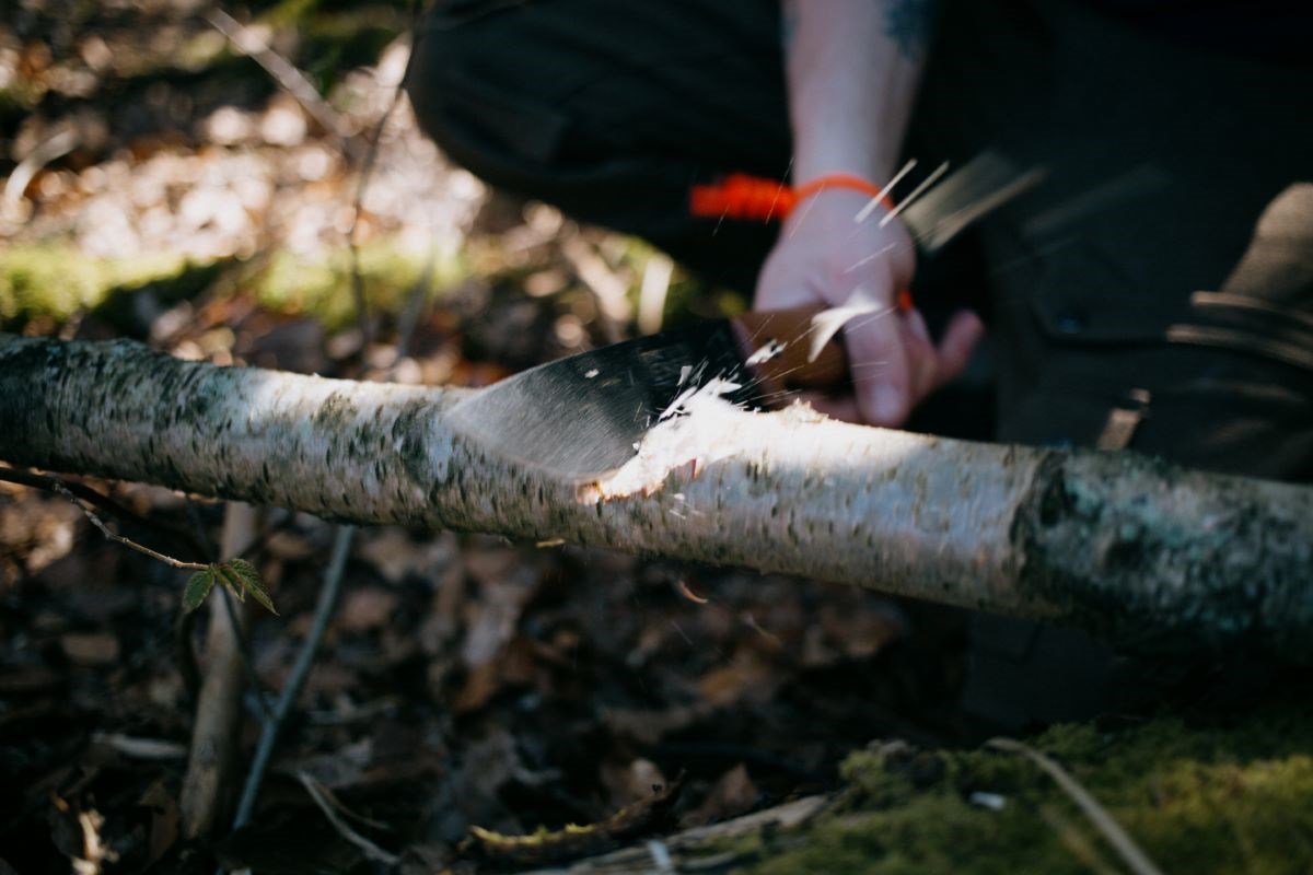 ESEE 6 3D